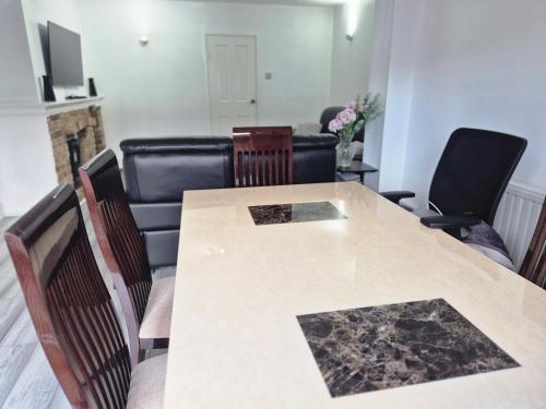 Room in a quiet house, Basildon (fotografie 10)