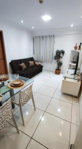 One-Bedroom Apartment image 5
