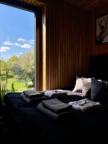 Stodoła Na Kresach - widokowy domek drewniany, całoroczny JACUZZI & SAUNA
