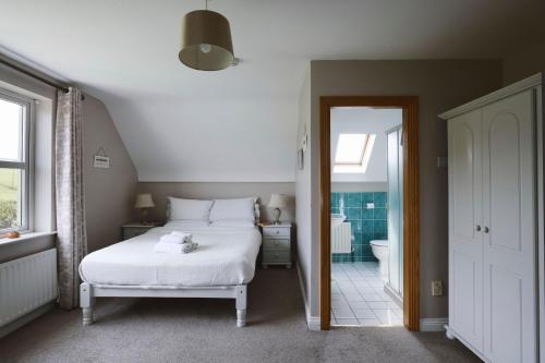 Doolin Eye Dunroman in Teergonean