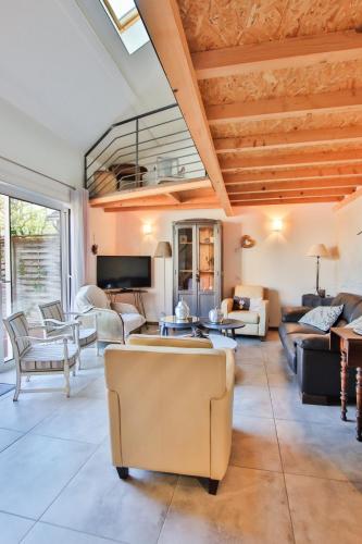 Létesítmények, Domaine d'AROMM - Chambres d'hotes & gites - Piscine, Etangs & Animaux - Au calme in Ouches