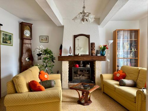 Koplietošanas atpūtas telpa ar TV, La Maison de Gaëtan (La Maison de Gaetan) in L'Isle-en-Dodon