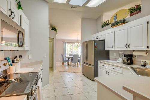 Private Pool and Park Access Cozy South Daytona Gem in South Daytona (FL)