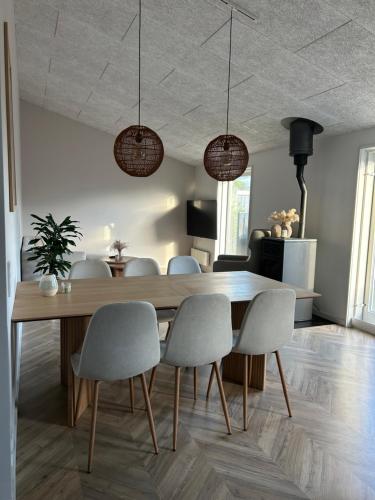 Nyrenoveret,hyggeligt og centralt hus in Holstebro