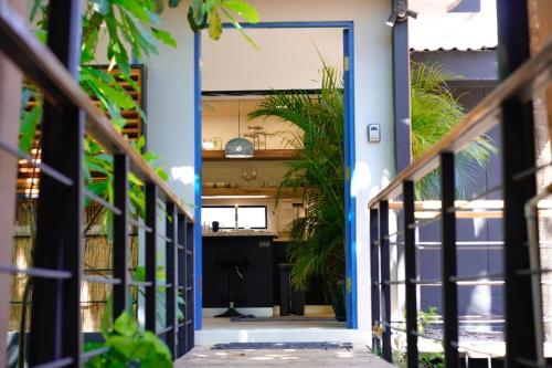 Iekārtas, Blue 2BR 2BA 10 Min Beach Walk in San Juanillo