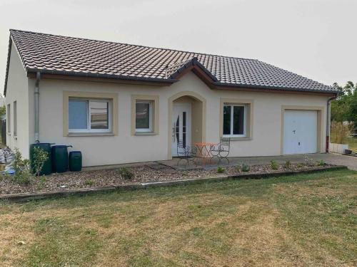 MAISON APPATEMENT 3 Chambres 6 couchages in 梅策維斯