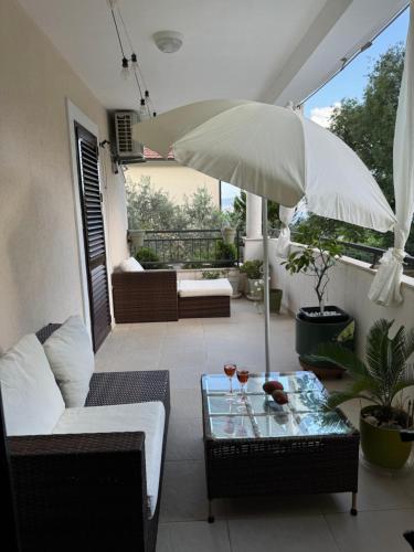 Emerald hills apartment in Baosici