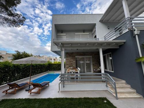 Vila 17, Draç (Foto 2)