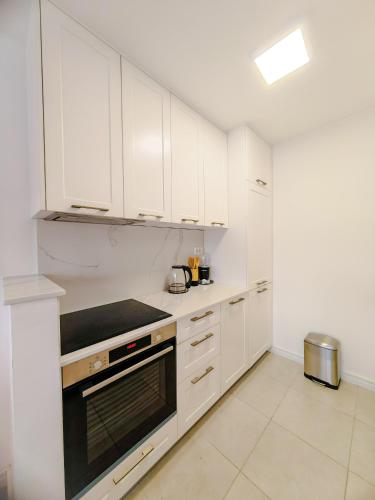 Three-Bedroom Apartment image 5