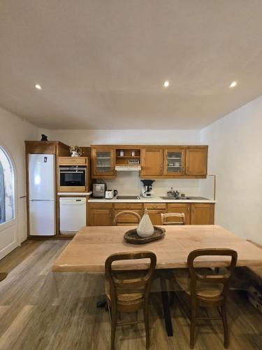 Cocina, La Croix-Valmer, Le Vergeron rez de jardin in La Croix-Valmer