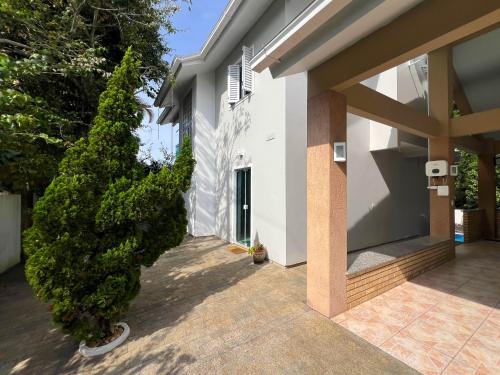 Exterior view, Pousada Altas Natureza near Espettaria