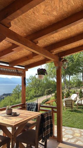 Sunset House in Lagadin