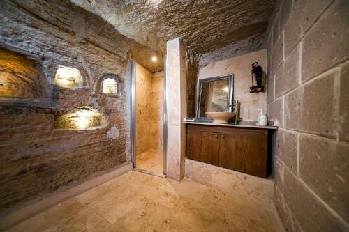 Zuhanyzó, Center Cave Hostel in Göreme