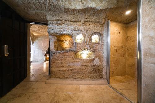 Zuhanyzó, Center Cave Hostel in Göreme