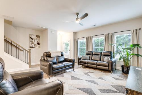 7 Mi to Dtwn: Sleek Retreat in Atlanta! in East Atlanta