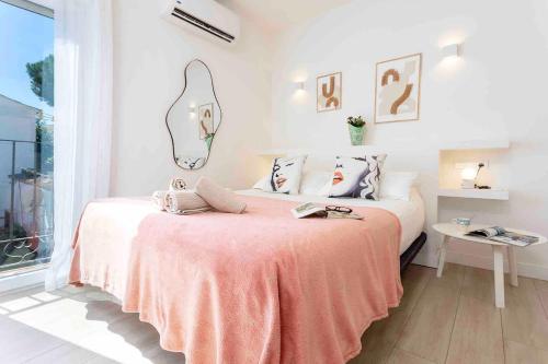 Escape at Marbella, Premium Apartment, 5min on Beach in Elviria / Artola