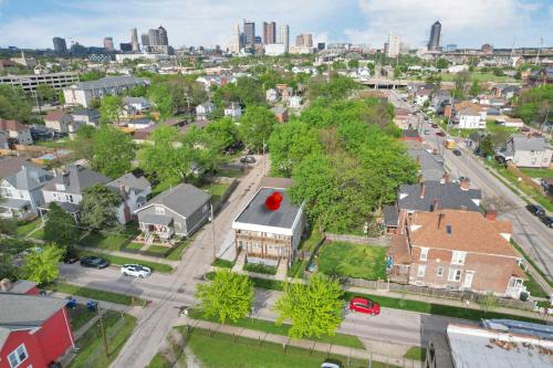 Housepitality - The Urban Roost 1 - Modern in Columbus, USA