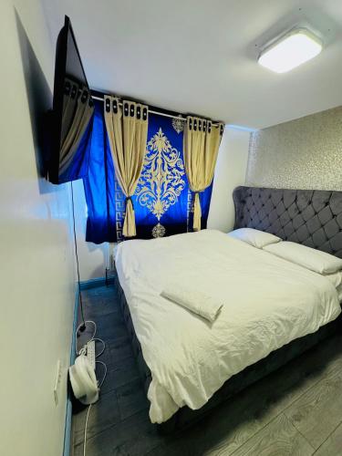 OYO Unique Private Rooms - Bolton Central, Free Parking in Bolton