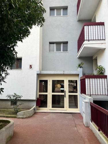 Exterior view, Apartamento en Montpellier in Les Cevennes