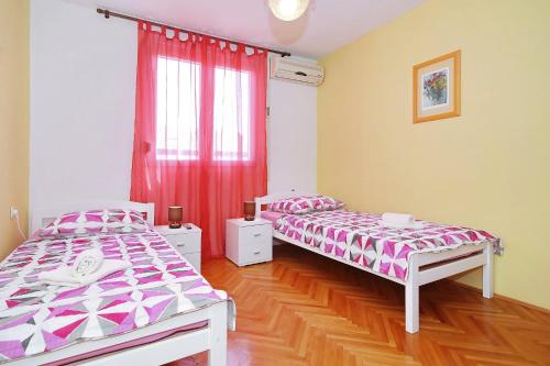 Two-Bedroom Apartment with Balcony image 10