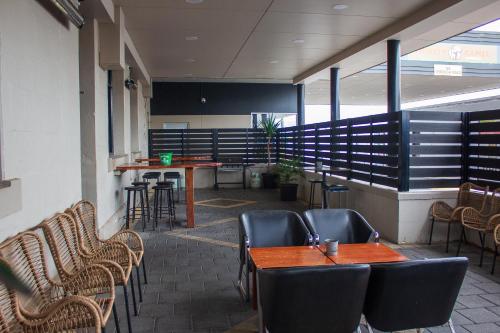 The Commercial Hotel in 甘比尔山