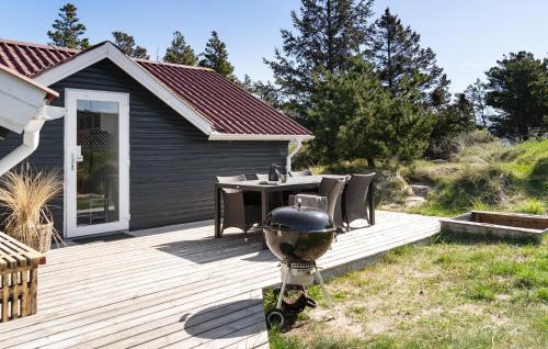 Exterior view, Three-Bedroom Holiday Home In Thisted in Norre Vorupor