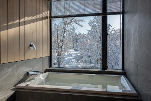 Bathroom, Sena 惺絆 in Niseko Station