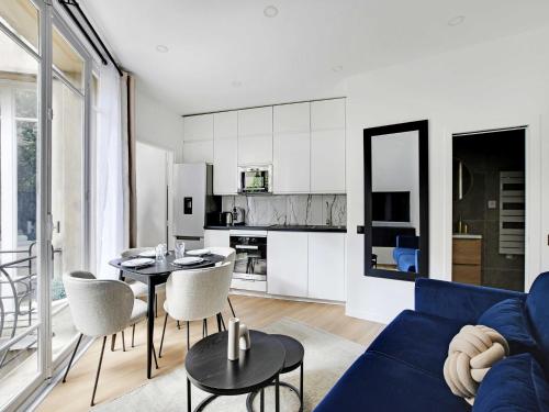 Apartment in Paris 