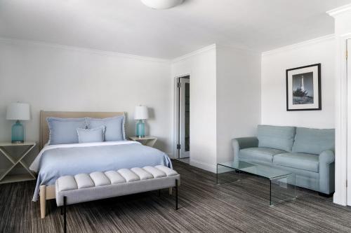 1 queen bed