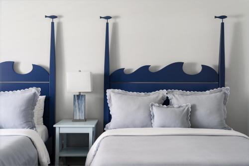 1 twin bed