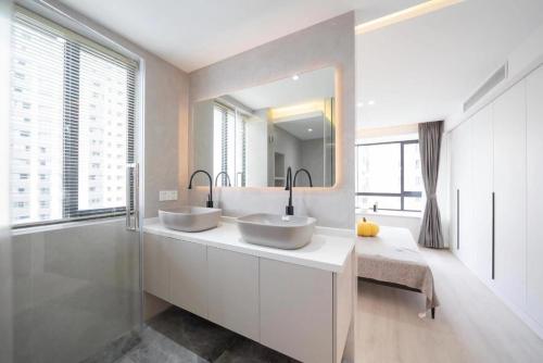Eastern Hub - Bund Branch Luxurious Super Three-bedroom in Shilin Huayuan, Šanghaj (fotografie 3)