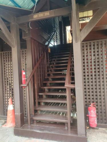 Newly Renovated Studio w Seaview Balcony in Padang Matsirat