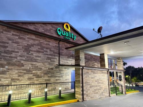 Tesis özellikleri, Quality Inn Crestview I-10 Eglin AFB Area in Crestview (FL)