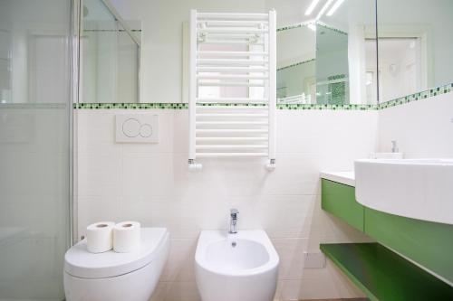 Elegantis Doris Suite Apartment - One Minute Walk to Vatican Museums, Rome (photo 10)