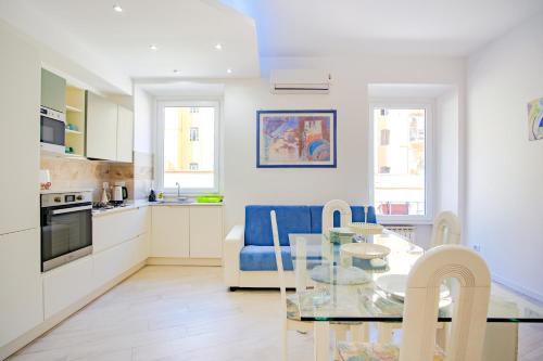 Elegantis Doris Suite Apartment - One Minute Walk to Vatican Museums, Roma