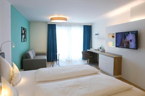 Hotel Himmelreich Room Type - Superior Double Room with Sofa Bed