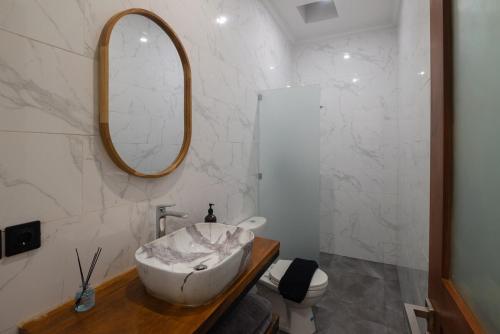 Chic & Modern 2BR New Pool Villa - Villa Arraya, Dalung (foto 6)