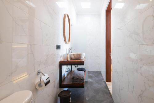 Chic & Modern 2BR New Pool Villa - Villa Arraya, Dalung (foto 8)