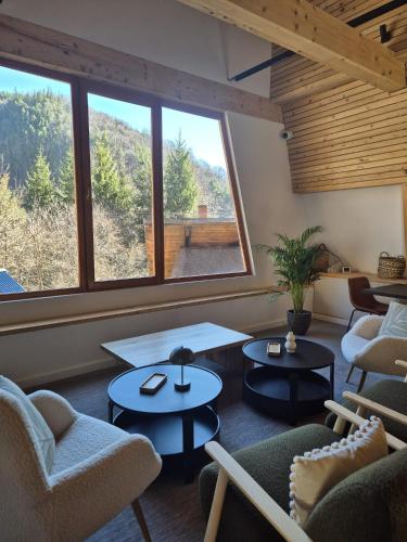 设施服务, Casa Tisaru in 勒普萨