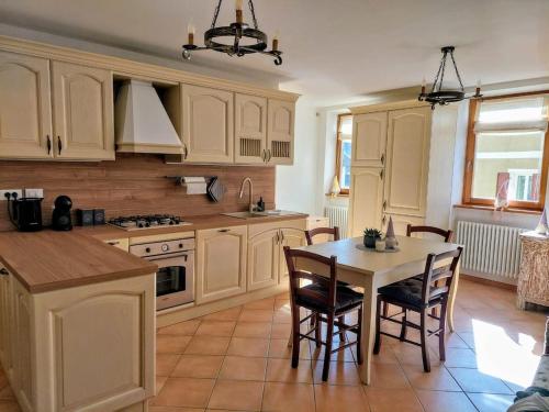 Appartamento-Wohnung Amblar