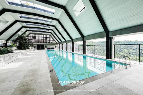 Paxtonz Premium Suites Petaling Jaya in One Utama / Damansara