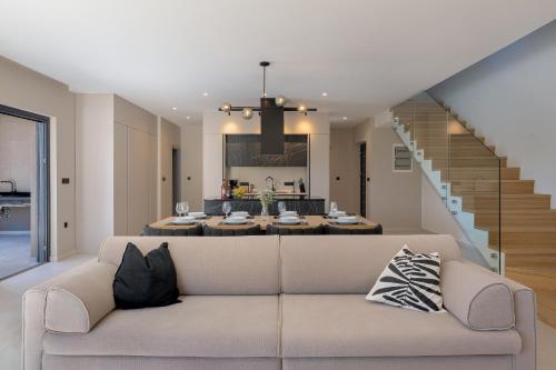 Villa Kalea with pool, and jacuzzi in Veli Golji