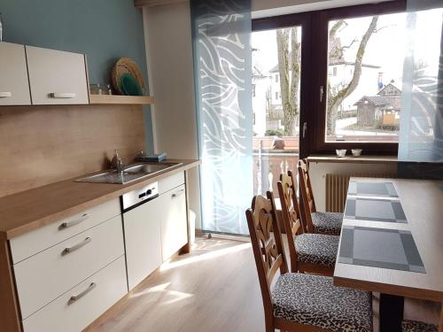 Geräumige Ferienwohnung inmitten der Natur (Geraumige Ferienwohnung inmitten der Natur) in 比紹夫斯格林