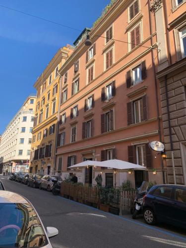 Harmony Apartment Via Veneto, Рим (фото 3)