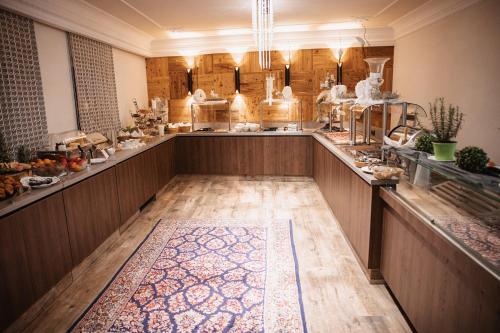 Junior Suite with Balcony