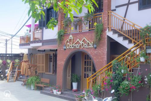 Colmar Dalat Hotel & Apartment 