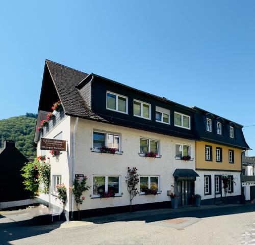 Ferienweingut Rudorfer 26m von Valwig entfernt