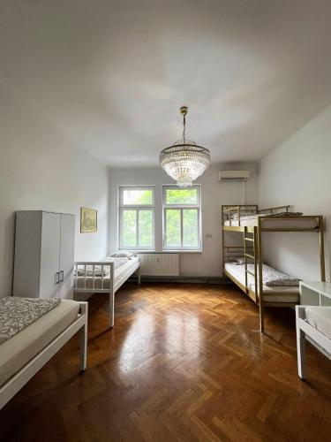 Rooms Miklošičeva – Ljubljana, NY