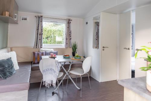 Cottage Comfort 3 bedrooms image 3