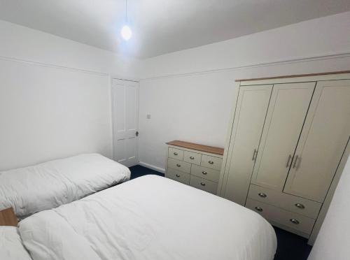 Amaanah Homes, London (photo 9)